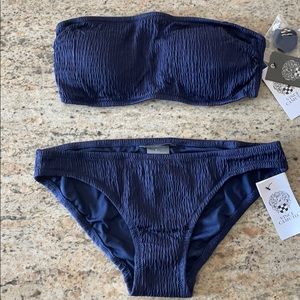 Vince Camuto Bikini 👙